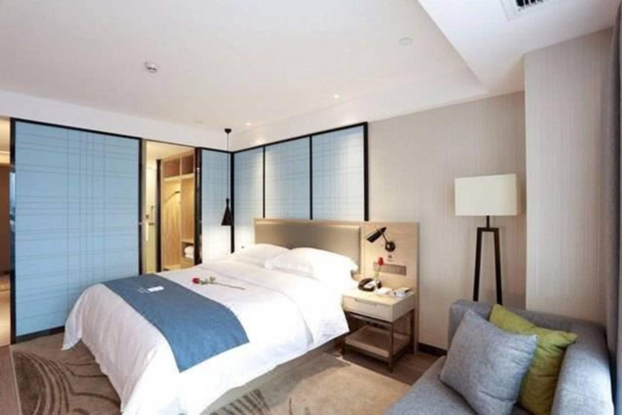 Echarm Hotel Guangzhou Kecun Metro Station Exterior foto
